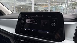 2026 (26) VOLKSWAGEN T-ROC 1.0 TSI 115 Match 5dr 5584786