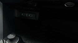 2026 (26) VOLKSWAGEN T-ROC 1.0 TSI 115 Match 5dr 5584795