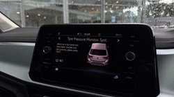 2026 (26) VOLKSWAGEN T-ROC 1.0 TSI 115 Match 5dr 5584788