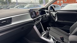 2026 (26) VOLKSWAGEN T-ROC 1.0 TSI 115 Match 5dr 5584760