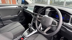 2026 (26) VOLKSWAGEN T-ROC 1.0 TSI 115 Match 5dr 5584736