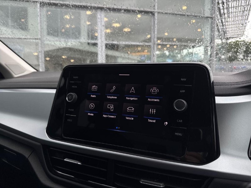 2026 (26) VOLKSWAGEN T-ROC 1.0 TSI 115 Match 5dr 5584748