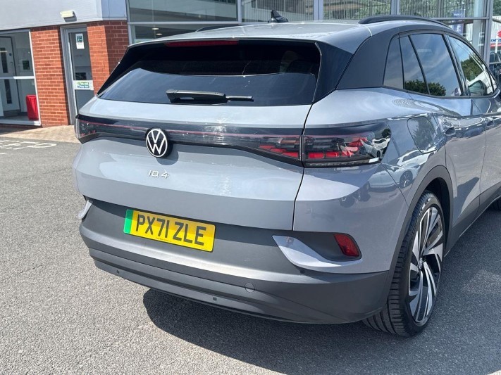 2021 (71) VOLKSWAGEN ID.4 150kW Max Pro Performance 77kWh 5dr Auto 5609021