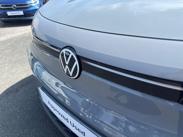 2021 (71) VOLKSWAGEN ID.4 150kW Max Pro Performance 77kWh 5dr Auto 5609018