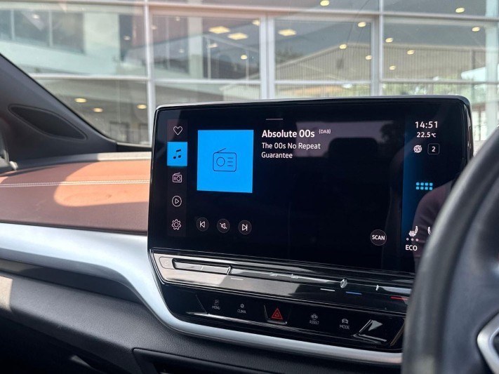 2021 (71) VOLKSWAGEN ID.4 150kW Max Pro Performance 77kWh 5dr Auto 5609042