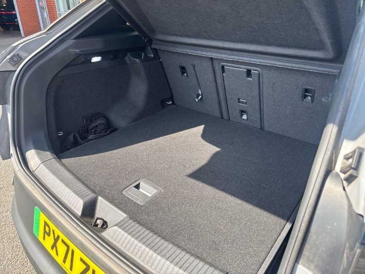 2021 (71) VOLKSWAGEN ID.4 150kW Max Pro Performance 77kWh 5dr Auto 5609013