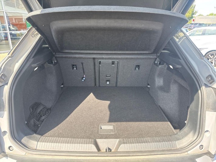 2021 (71) VOLKSWAGEN ID.4 150kW Max Pro Performance 77kWh 5dr Auto 5609012