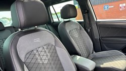 2022 (72) VOLKSWAGEN TIGUAN 2.0 TSI 4Motion R-Line 5dr DSG 5634318