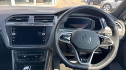 2023 (73) VOLKSWAGEN TIGUAN 2.0 TDI R-Line Edition 5dr DSG 5617813