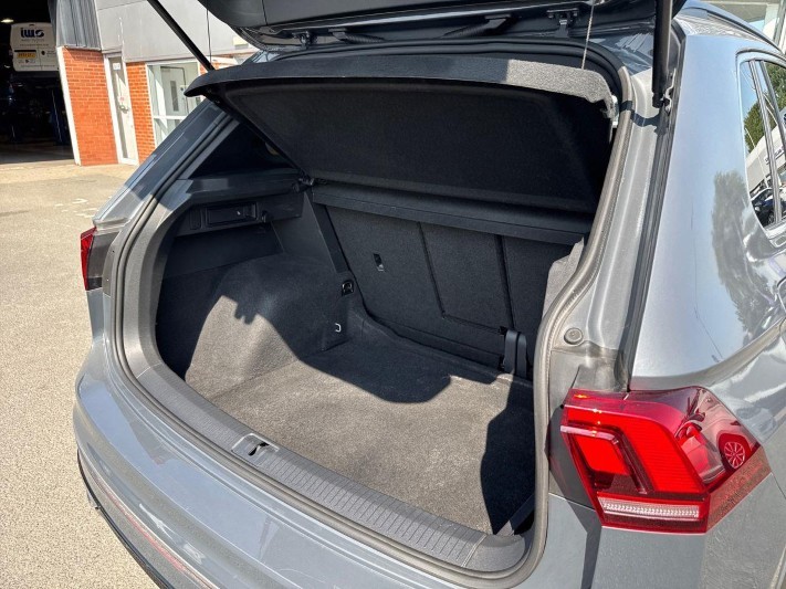 2023 (73) VOLKSWAGEN TIGUAN 2.0 TDI R-Line Edition 5dr DSG 5617827