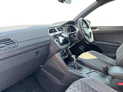2023 (73) VOLKSWAGEN TIGUAN 2.0 TDI R-Line Edition 5dr DSG