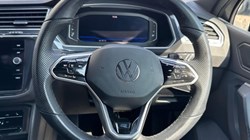 2023 (73) VOLKSWAGEN TIGUAN 2.0 TDI R-Line Edition 5dr DSG 5617809