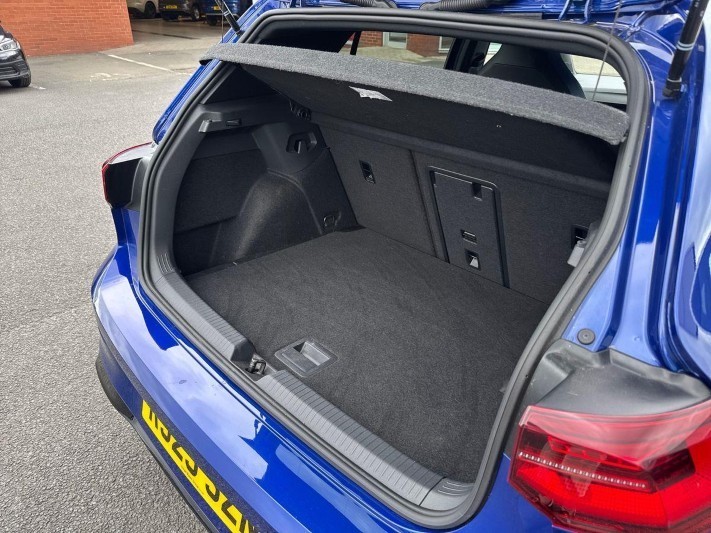 2023 (23) VOLKSWAGEN GOLF 2.0 TSI 320 R 4Motion 5dr DSG 5661866