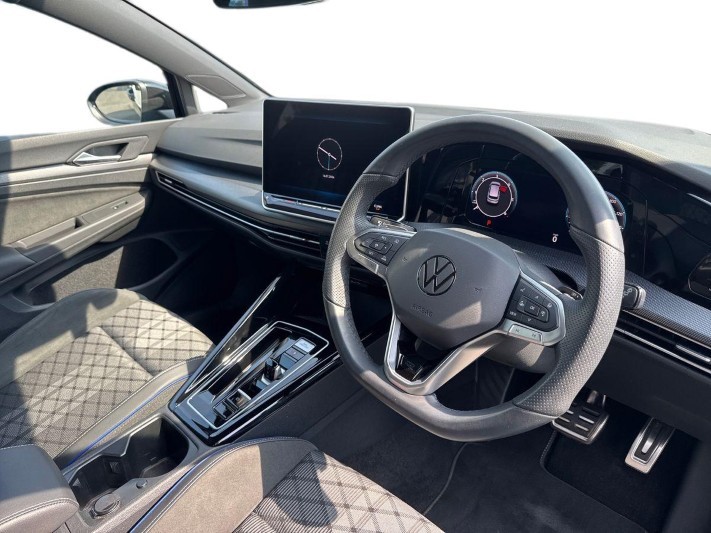 2025 (75) VOLKSWAGEN GOLF 2.0 TDI 150 R-Line 5dr DSG 5619495