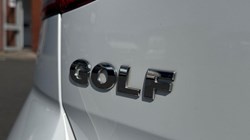 2017 (17) VOLKSWAGEN GOLF 2.0 TDI GT 5dr 5617959