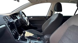 2017 (17) VOLKSWAGEN GOLF 2.0 TDI GT 5dr 5617953