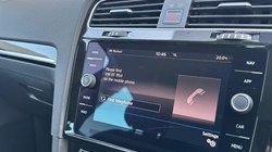 2017 (17) VOLKSWAGEN GOLF 2.0 TDI GT 5dr 5618014