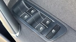 2017 (17) VOLKSWAGEN GOLF 2.0 TDI GT 5dr 5617962