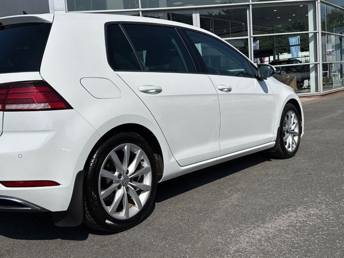 2017 (17) VOLKSWAGEN GOLF 2.0 TDI GT 5dr 5617987