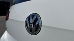 2017 (17) VOLKSWAGEN GOLF 2.0 TDI GT 5dr 5617993