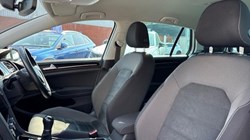2017 (17) VOLKSWAGEN GOLF 2.0 TDI GT 5dr 5617982