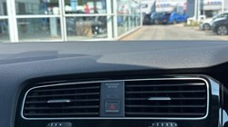 2017 (17) VOLKSWAGEN GOLF 2.0 TDI GT 5dr 5617978