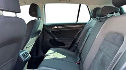 2017 (17) VOLKSWAGEN GOLF 2.0 TDI GT 5dr 5617954