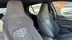 2025 (75) VOLKSWAGEN GOLF 2.0 TDI 150 R-Line 5dr DSG 5628046