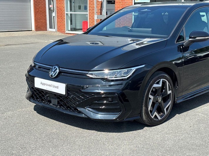 2025 (75) VOLKSWAGEN GOLF 2.0 TDI 150 R-Line 5dr DSG 5628078