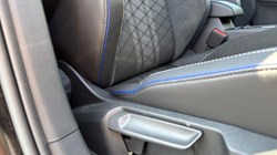 2025 (75) VOLKSWAGEN GOLF 2.0 TDI 150 R-Line 5dr DSG 5628051