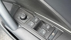 2025 (25) VOLKSWAGEN TIGUAN 1.5 TSI eHybrid Elegance 5dr DSG 5608811
