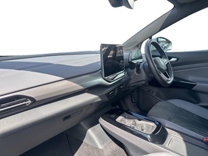 2025 (74) VOLKSWAGEN ID.4 210kW 4MOTION Match Pro 77kWh 5dr Auto