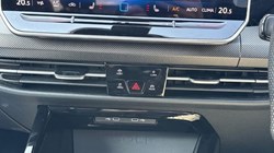 2026 (26) VOLKSWAGEN GOLF 2.0 TSI 333 R Black Edition 4Motion 5dr DSG 5638937