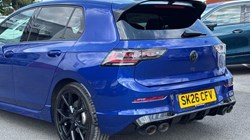 2026 (26) VOLKSWAGEN GOLF 2.0 TSI 333 R Black Edition 4Motion 5dr DSG 5638951