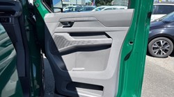 2026 (26) VOLKSWAGEN COMMERCIAL TRANSPORTER 2.0 TDI 170 Sportline Van Auto 5628120