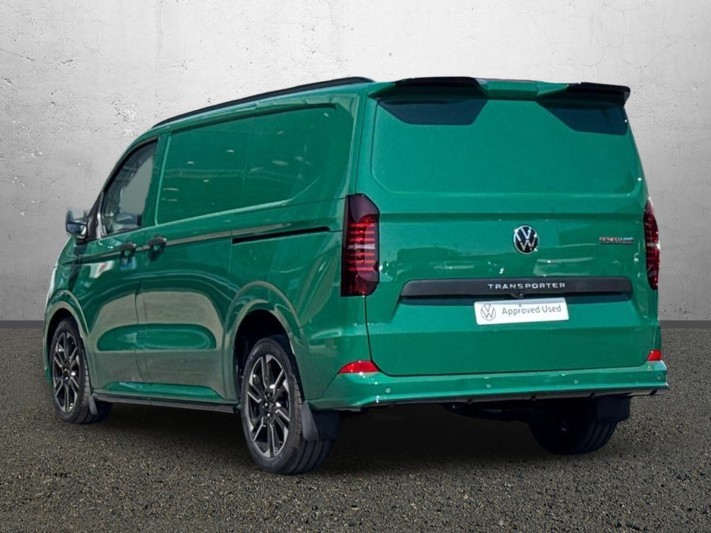 2026 (26) VOLKSWAGEN COMMERCIAL TRANSPORTER 2.0 TDI 170 Sportline Van Auto 5628109