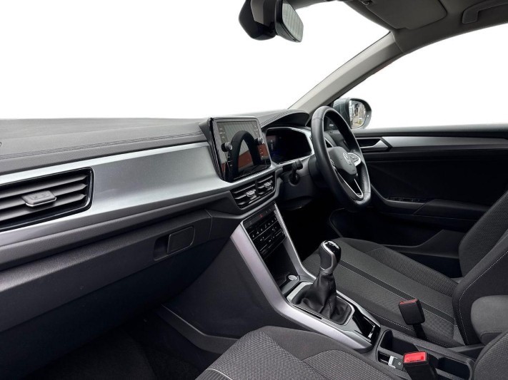 2025 (75) VOLKSWAGEN T-ROC 1.5 TSI Match 5dr