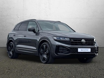 2024 (74) VOLKSWAGEN TOUAREG 3.0 V6 TDI 4Motion Black Edition 5dr Tip Auto