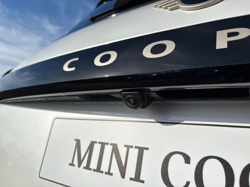  MINI COOPER 1.5 C Sport [Level 1] 3dr Auto 4044025