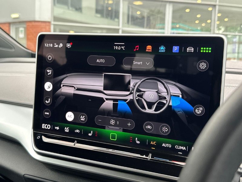 2026 (26) VOLKSWAGEN ID.4 210kW 4MOTION Match Pro 77kWh 5dr Auto 5791075