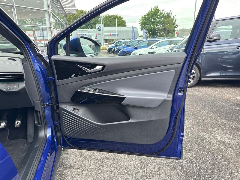 2026 (26) VOLKSWAGEN ID.4 210kW 4MOTION Match Pro 77kWh 5dr Auto 5791060