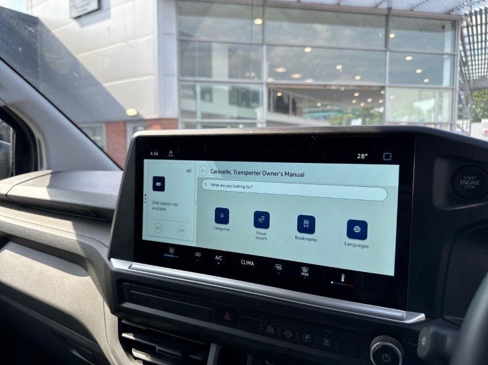 2025 (75) VOLKSWAGEN COMMERCIAL TRANSPORTER 2.0 TDI 110 Commerce Van 5674715
