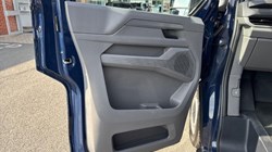 2025 (75) VOLKSWAGEN COMMERCIAL TRANSPORTER 2.0 TDI 110 Commerce Van 5674705