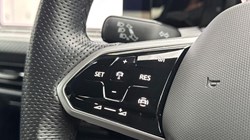 2024 (73) VOLKSWAGEN GOLF 1.5 TSI 150 R-Line 5dr 5689614