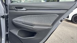 2024 (73) VOLKSWAGEN GOLF 1.5 TSI 150 R-Line 5dr 5689653