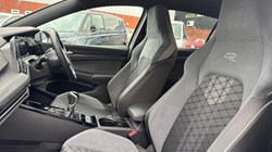 2024 (73) VOLKSWAGEN GOLF 1.5 TSI 150 R-Line 5dr 5689629