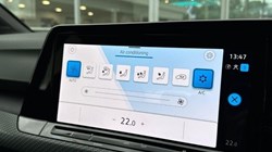 2024 (73) VOLKSWAGEN GOLF 1.5 TSI 150 R-Line 5dr 5689622