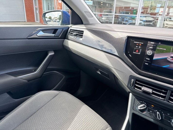 2022 (72) VOLKSWAGEN POLO 1.0 TSI Life 5dr 5685600