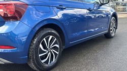 2022 (72) VOLKSWAGEN POLO 1.0 TSI Life 5dr 5685571