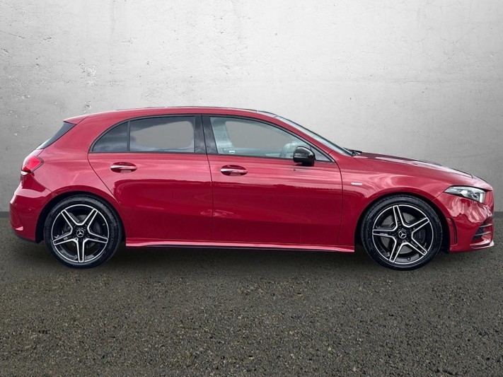 2022 (22) MERCEDES-BENZ A CLASS A250 AMG Line Premium Plus Edition 5dr Auto 5702223